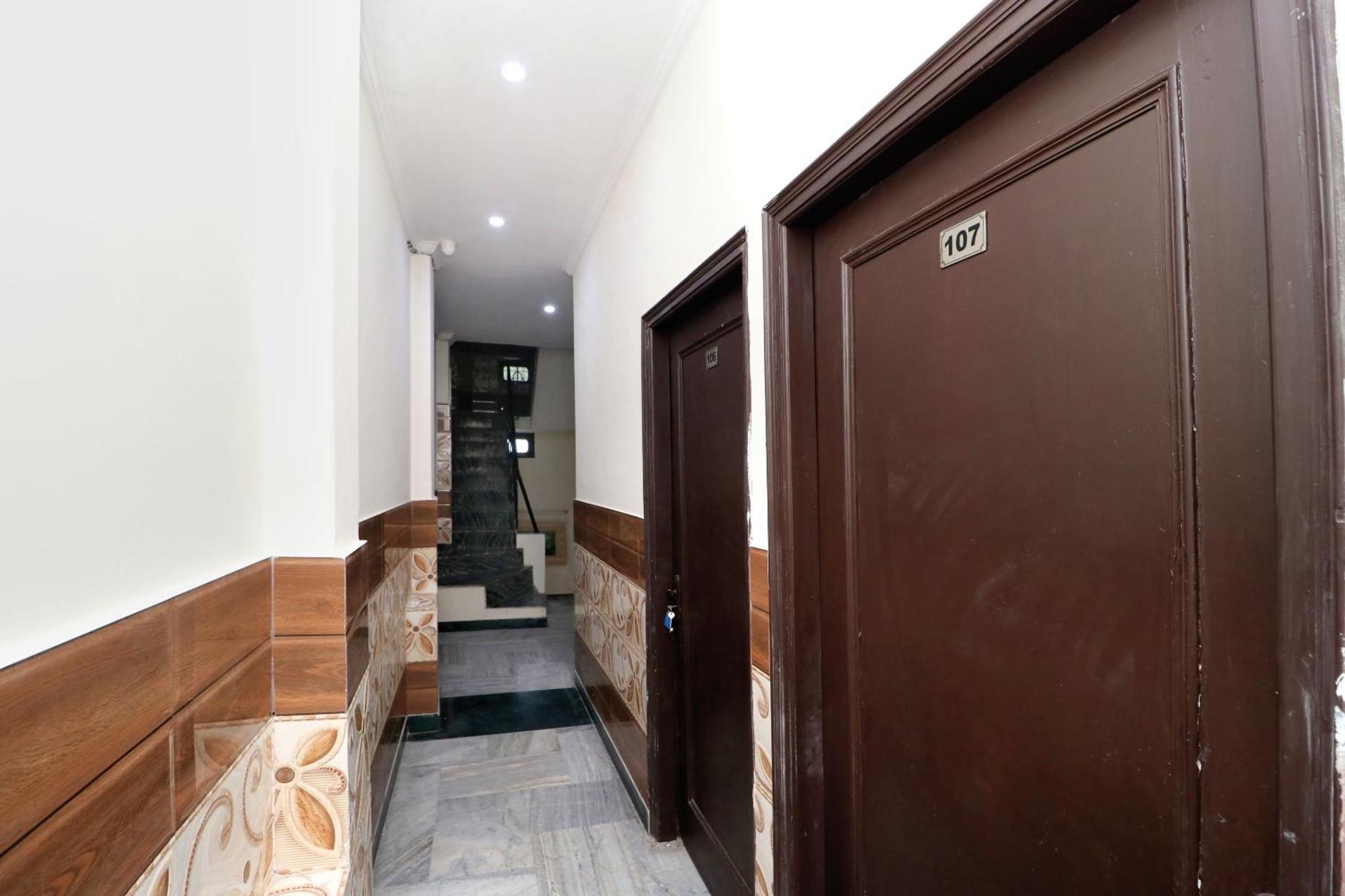 Hotel O Mall Residency Amritszár Kültér fotó