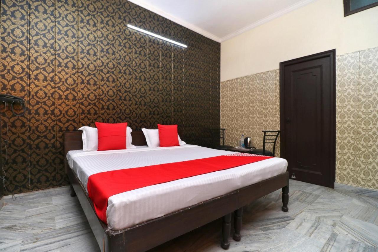 Hotel O Mall Residency Amritszár Kültér fotó